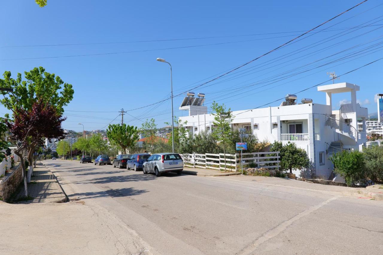 Aparthotel Vila Unique Ksamil Exteriér fotografie