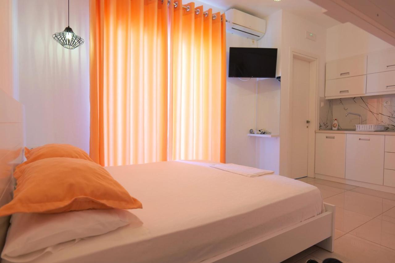 Aparthotel Vila Unique Ksamil Exteriér fotografie