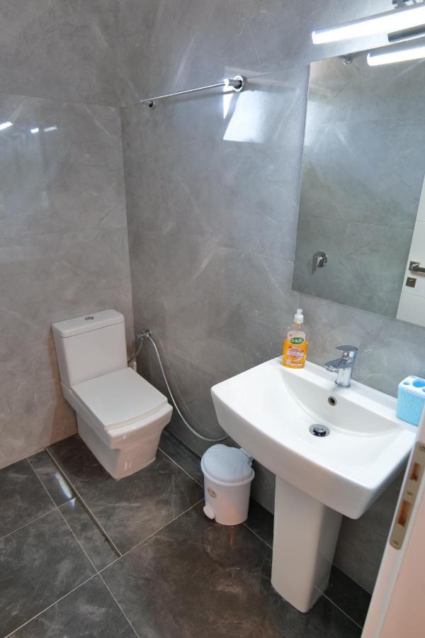Aparthotel Vila Unique Ksamil Exteriér fotografie